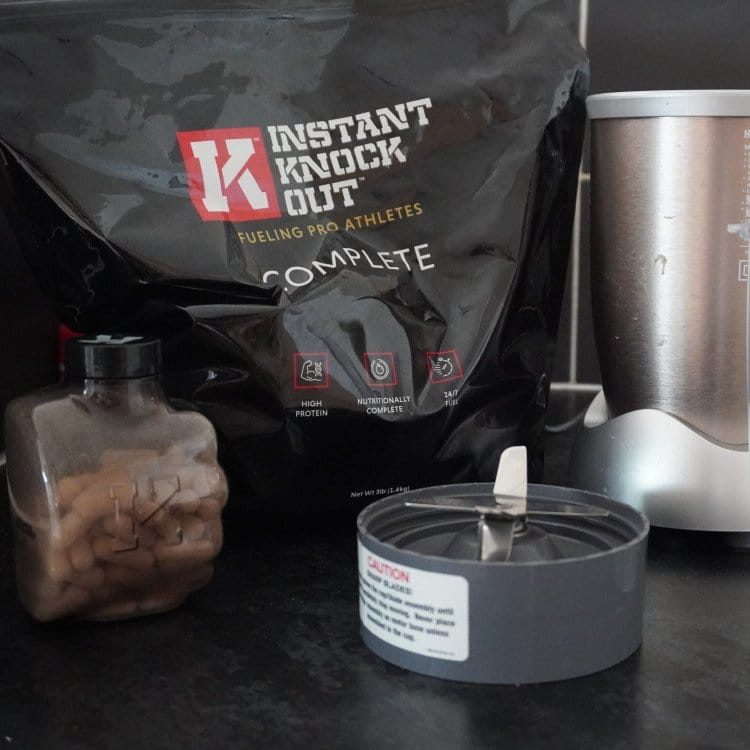 Instant Knockout Cut: Produktverpackung